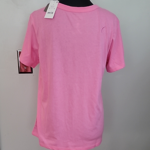 Hello Kitty Pink Short Sleeve Tee Heart Graphic - Picture 7 of 8